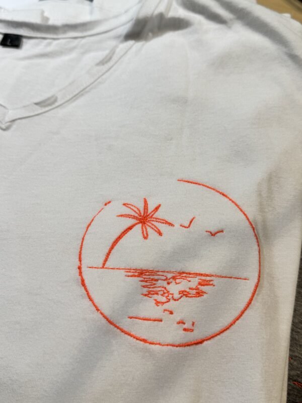 Teeshirt Jeanne et Charlotte brodé – Image 2
